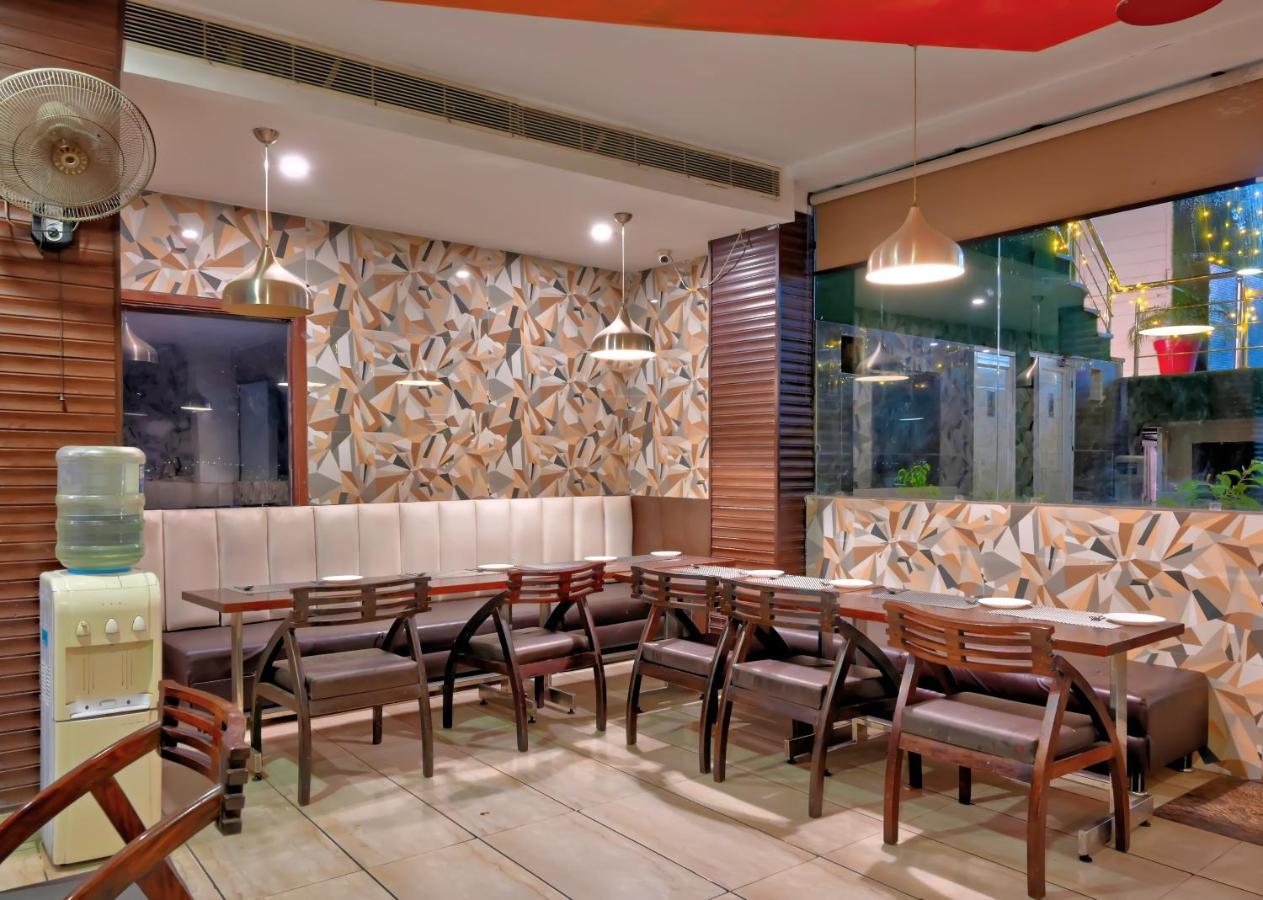 Hotel Sallow Royal Suites Amritsar Exterior photo